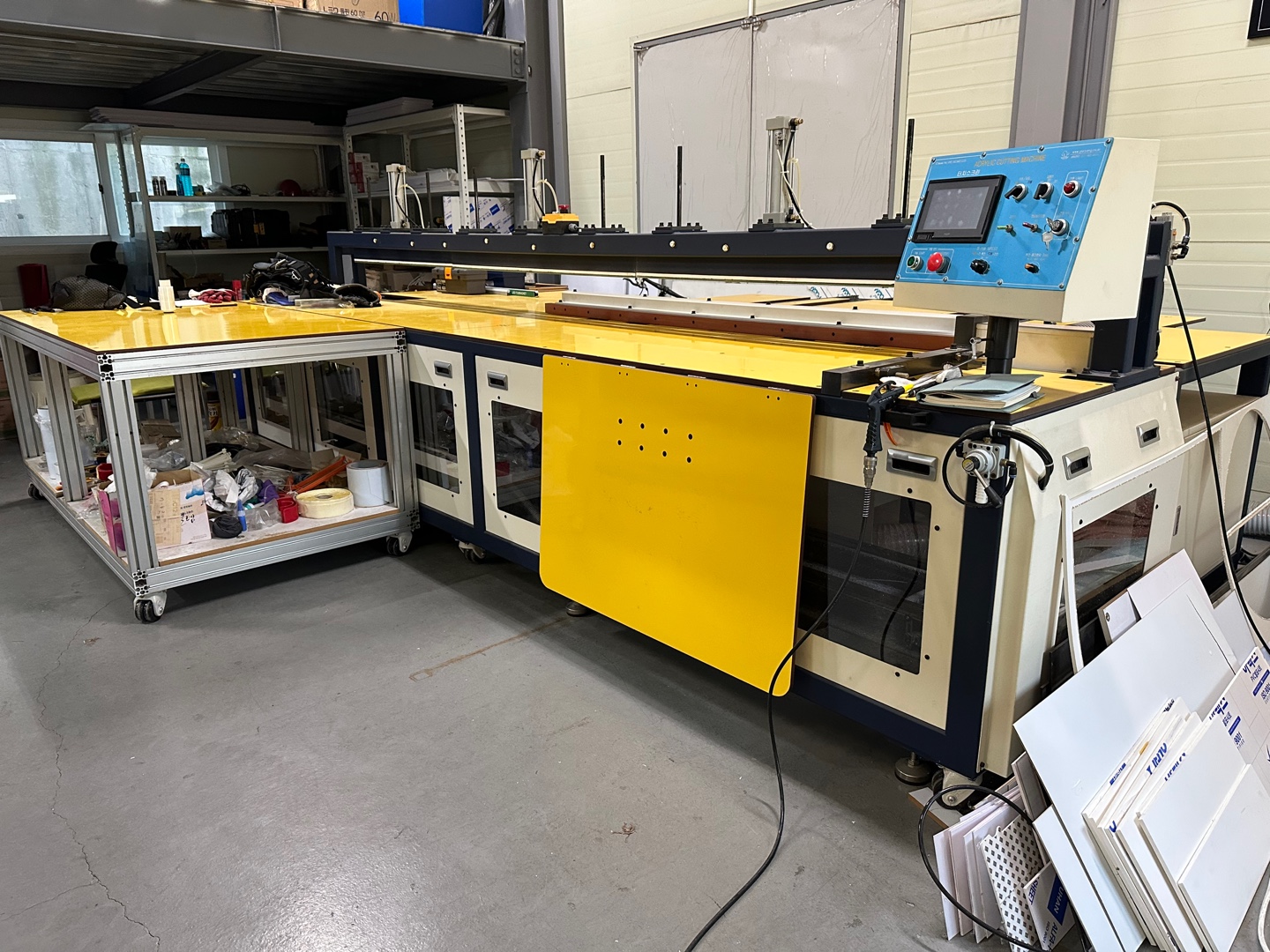 Specialty Cutting Machine 2